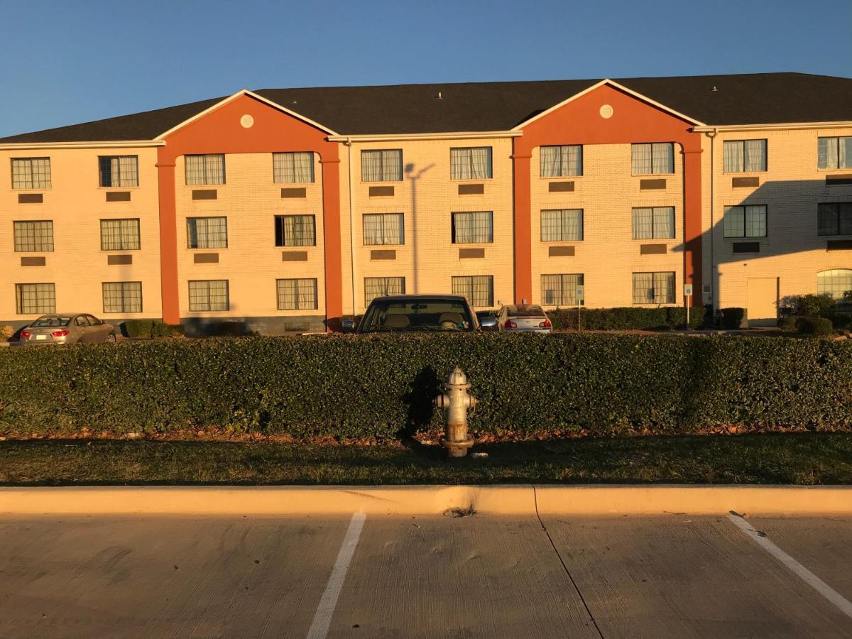 Quality Inn And Suites Fort Worth Exterior foto